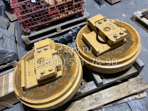 154-30-01010, 154-30-01011 Ленивец (Idler Assembly) Komatsu