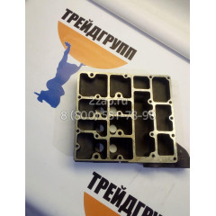 9G-8012, 9G8012 Коллектор (Manifold) Caterpillar