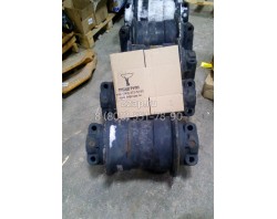 9114262 Опорный каток (Lower Roller Ass'y) Hitachi