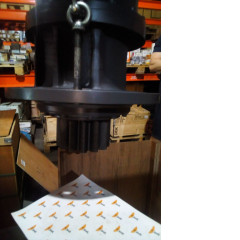 39K9-12100 Редуктор поворота (Swing reduction gear) Hyundai