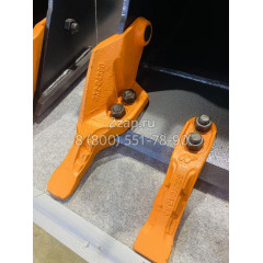 333/D8457 Зуб ковша боковой, правый (Bucket Tooth) JCB