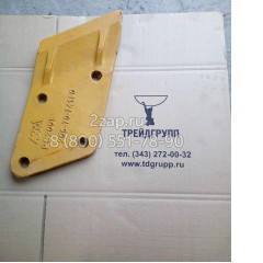 205-70-74180 Бокорез ковша левый (Cutter (L.H.)) Komatsu