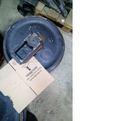 20Y-30-00320 Колесо направляющее KOMATSU