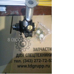 Насос ND092100-1761 топливный Komatsu