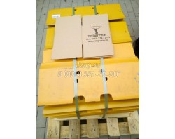 10326426 Мастер-башмак 560 мм (Single Grouser ENDP) Liebherr