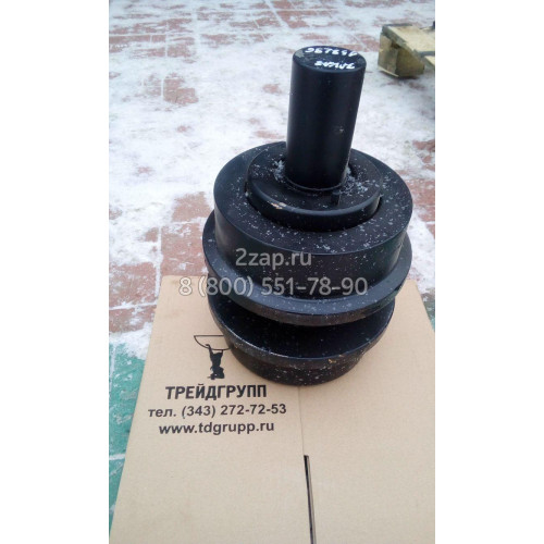 81E7-00521 Каток поддерживающий R500LC-7