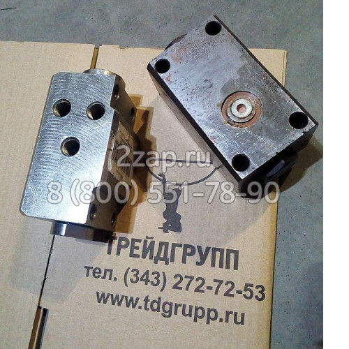 КС-45717.31.400 Гидрозамок автокрана КС-45717