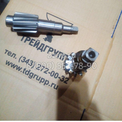 КС-3577.28.073-3 Вал-шестерня (под ключ) механизма поворота Ивановец
