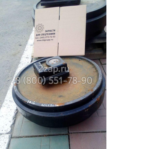 9242964 Колесо направляющее (Idler) Hitachi