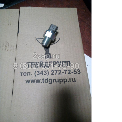 8973186840, 8973186841 Датчик давления топливной рампы HITACHI 6HK1 