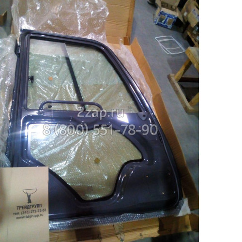 XB00000898 (YA00047129) Дверь в сборе (Door) Hitachi