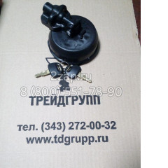 YA00010024 Крышка топливного бака Hitachi 