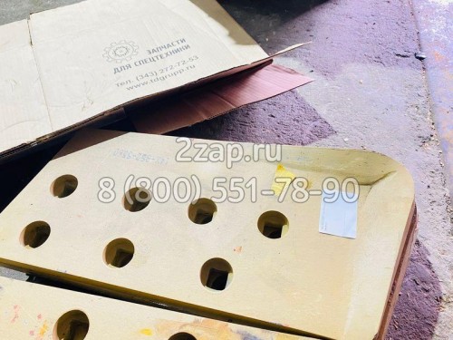 14X-952-5560 Нож боковой, правый (End Bit, R.H.) Komatsu